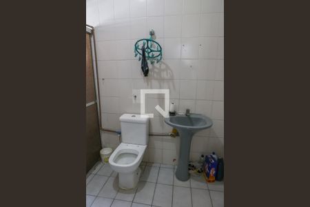 Banheiro da Suíte de casa à venda com 5 quartos, 410m² em Vila Ipojuca, São Paulo