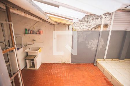 Quarto 1 de casa para alugar com 2 quartos, 70m² em Mirandópolis, São Paulo