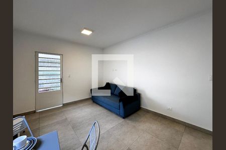 Sala de casa para alugar com 1 quarto, 65m² em Jardim Aeroporto, São Paulo