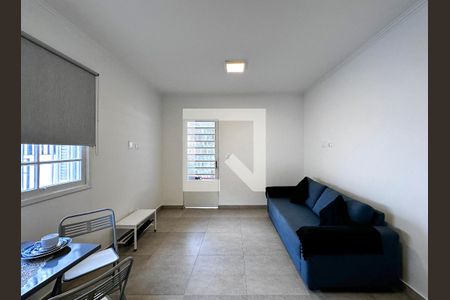 Sala de casa para alugar com 1 quarto, 65m² em Jardim Aeroporto, São Paulo