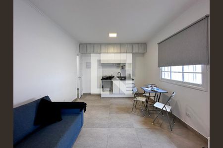 Sala de casa para alugar com 1 quarto, 60m² em Jardim Aeroporto, São Paulo