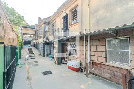 Casa à venda com 600m², 4 quartos e 5 vagas Casa à venda com 600m², 4 quartos e 5 vagasÁrea externa