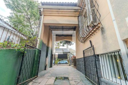 Casa à venda com 600m², 4 quartos e 5 vagas Casa à venda com 600m², 4 quartos e 5 vagasÁrea externa