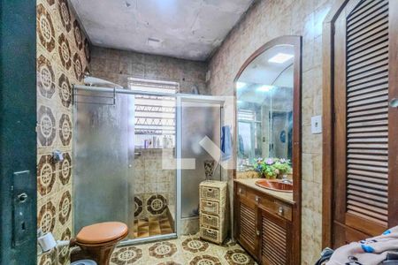 Casa à venda com 600m², 4 quartos e 5 vagas Casa à venda com 600m², 4 quartos e 5 vagasBanheiro