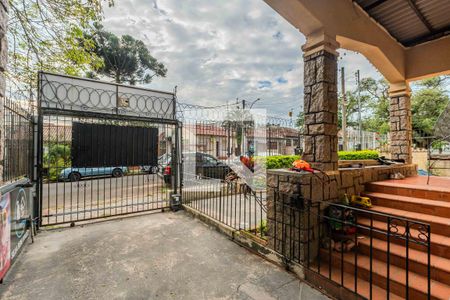 Casa à venda com 600m², 4 quartos e 5 vagas Casa à venda com 600m², 4 quartos e 5 vagasÁrea externa