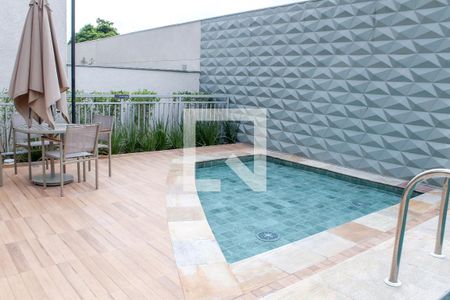 Apartamento à venda com 38m², 2 quartos e sem vagaÁrea comum