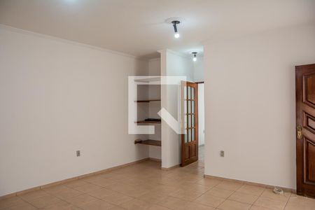 Sala de casa à venda com 2 quartos, 200m² em Nova Petrópolis, São Bernardo do Campo