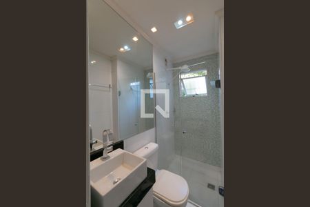 Apartamento para alugar com 45m², 2 quartos e 1 vaga Apartamento para alugar com 45m², 2 quartos e 1 vagaBanheiro