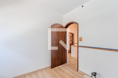 Casa para alugar com 385m², 6 quartos e 3 vagas Casa para alugar com 385m², 6 quartos e 3 vagasQuarto 2