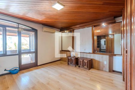 Casa para alugar com 385m², 6 quartos e 3 vagas Casa para alugar com 385m², 6 quartos e 3 vagasSuíte