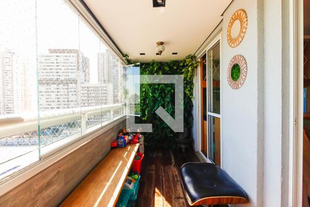 Sacada de apartamento à venda com 2 quartos, 80m² em Tatuapé, São Paulo