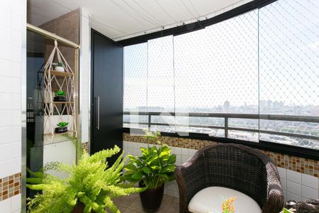 Apartamento à venda com 138m², 3 quartos e 2 vagasVaranda da Sala 2