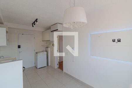Sala de apartamento para alugar com 1 quarto, 29m² em Jardim Itacolomi, São Paulo
