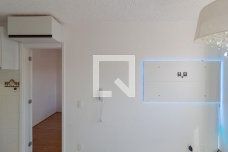 Sala de apartamento para alugar com 1 quarto, 29m² em Jardim Itacolomi, São Paulo