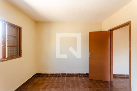 Quarto de casa para alugar com 1 quarto, 70m² em Vila Serralheiro, São Paulo