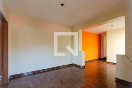 Sala de casa para alugar com 1 quarto, 70m² em Vila Serralheiro, São Paulo