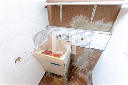 Casa para alugar com 70m², 1 quarto e 1 vagaÁrea de Serviço