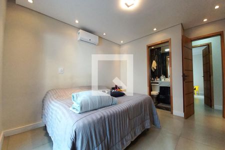 Casa à venda com 115m², 2 quartos e 3 vagasQuarto 2 - Suíte