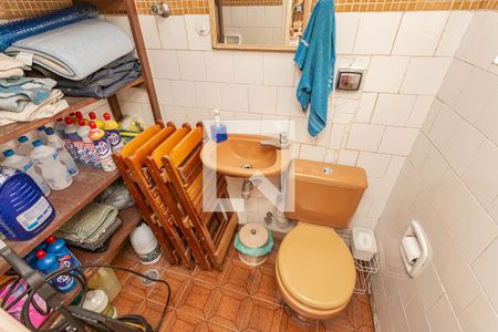 Casa à venda com 105m², 3 quartos e 2 vagasBanheiro