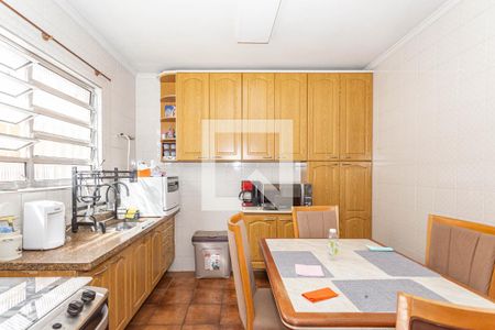 Casa à venda com 105m², 3 quartos e 2 vagasCozinha