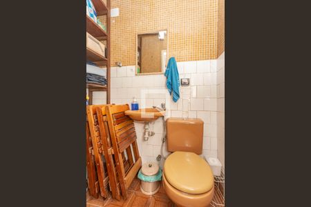 Casa à venda com 105m², 3 quartos e 2 vagasBanheiro