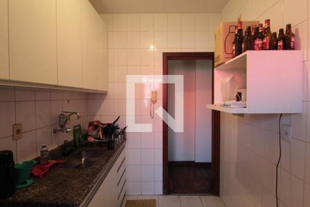 Apartamento à venda com 76m², 3 quartos e 1 vagaCozinha e Área de Serviço