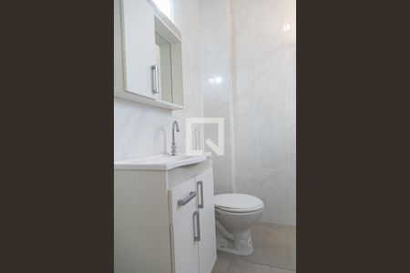 Banheiro de apartamento para alugar com 1 quarto, 52m² em Menino Deus, Porto Alegre