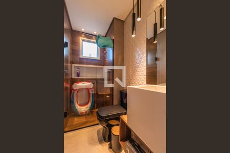 Banheiro Social de apartamento à venda com 2 quartos, 65m² em Alphaville Empresarial, Barueri
