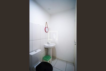Apartamento para alugar com 47m², 2 quartos e 1 vaga Apartamento para alugar com 47m², 2 quartos e 1 vagaBanheiro