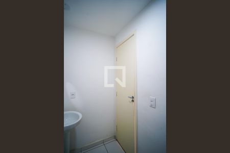 Apartamento para alugar com 47m², 2 quartos e 1 vaga Apartamento para alugar com 47m², 2 quartos e 1 vagaBanheiro