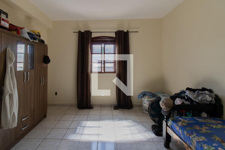 Casa à venda com 242m², 5 quartos e 4 vagasQuarto 3