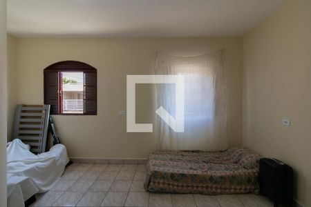 Casa à venda com 242m², 5 quartos e 4 vagasQuarto 4