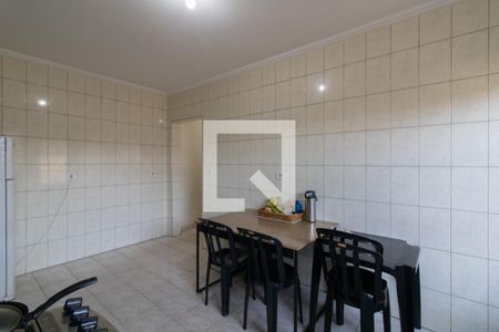 Casa à venda com 242m², 5 quartos e 4 vagasCozinha