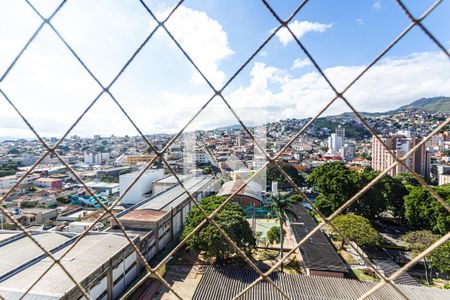 Vista do Quarto 1 de apartamento à venda com 3 quartos, 80m² em Santa Efigênia, Belo Horizonte