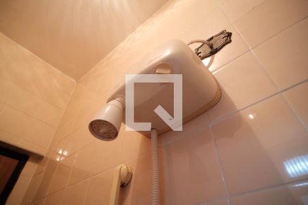 Casa à venda com 180m², 4 quartos e 1 vagaBanheiro