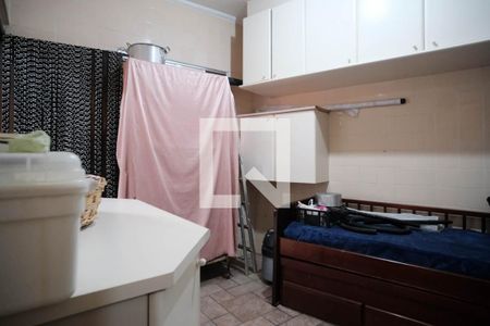 Casa à venda com 180m², 4 quartos e 1 vagaQuarto