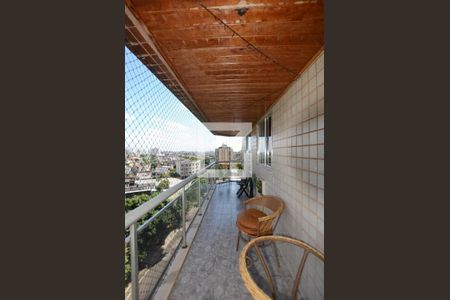 Apartamento à venda com 120m², 3 quartos e 2 vagasVaranda da Quarto 1 Suite