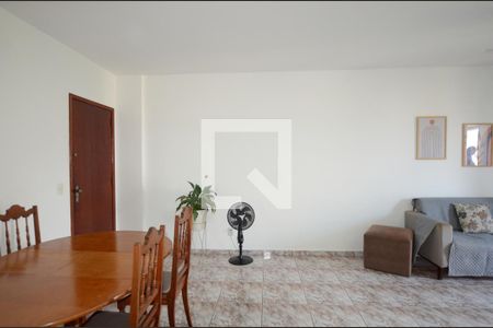 Sala de apartamento à venda com 3 quartos, 120m² em Vila Kosmos, Rio de Janeiro