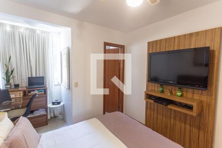 Suíte de apartamento à venda com 3 quartos, 77m² em Serra, Belo Horizonte