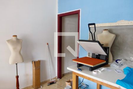 Casa à venda com 312m², 4 quartos e 5 vagas Casa à venda com 312m², 4 quartos e 5 vagasEscritório 1