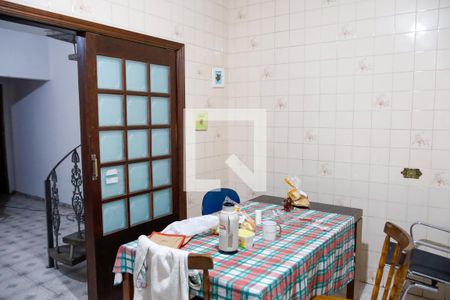 Casa à venda com 312m², 4 quartos e 5 vagas Casa à venda com 312m², 4 quartos e 5 vagasCozinha