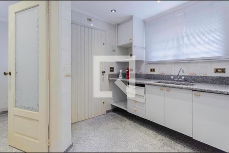 Casa à venda com 404m², 5 quartos e 3 vagasCozinha