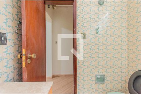 Casa à venda com 404m², 5 quartos e 3 vagasBanheiro da Suíte