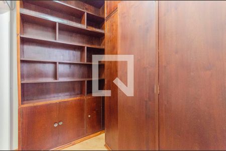 Casa à venda com 404m², 5 quartos e 3 vagasCloset do quarto 3
