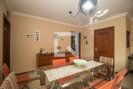 Sala de apartamento para alugar com 3 quartos, 125m² em Medianeira, Porto Alegre