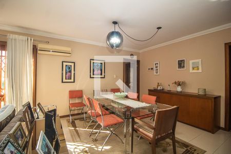 Sala de apartamento para alugar com 3 quartos, 125m² em Medianeira, Porto Alegre