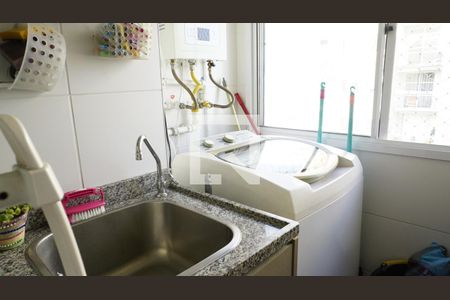 Apartamento para alugar com 70m², 3 quartos e 1 vagaÁrea de Serviço