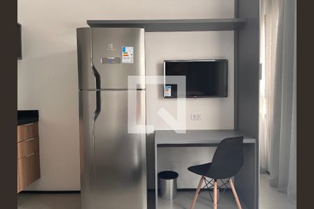 Cozinha de apartamento para alugar com 1 quarto, 20m² em Perdizes, São Paulo