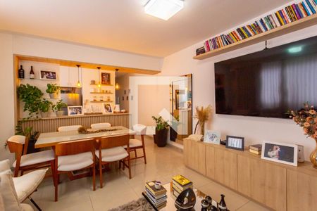 Sala de apartamento para alugar com 2 quartos, 75m² em Lourdes, Belo Horizonte