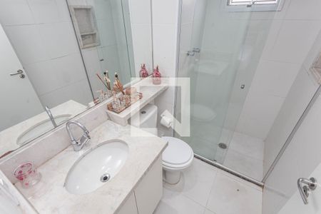 Apartamento à venda com 70m², 3 quartos e 2 vagas Apartamento à venda com 70m², 3 quartos e 2 vagasBanheiro
